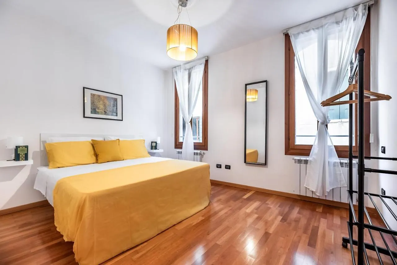 The Most Central In Venice San Marco Rialto Apartment